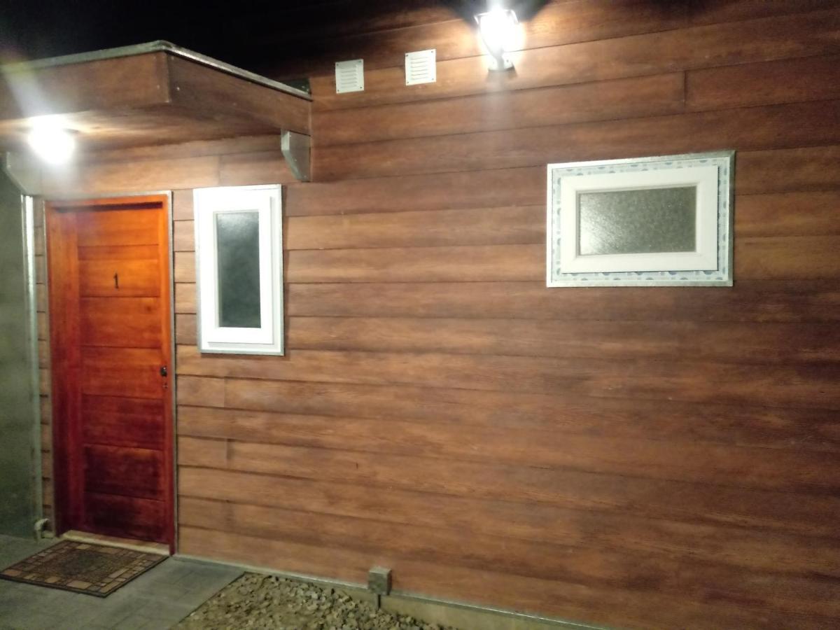 Valyak Rent Apart Hotel - Servicios Integrales Пунта-Аренас Экстерьер фото